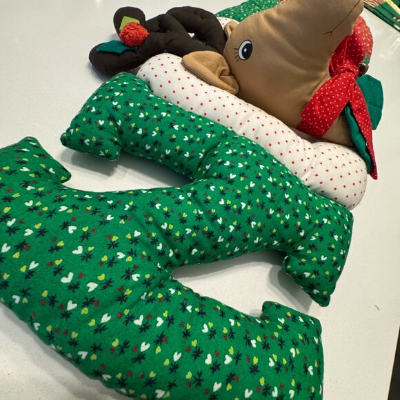 VTG Christmas Noel Banner Quilted Stuffed Wall Decor Reindeer Rudolph Handmade - Picture 2 of 8